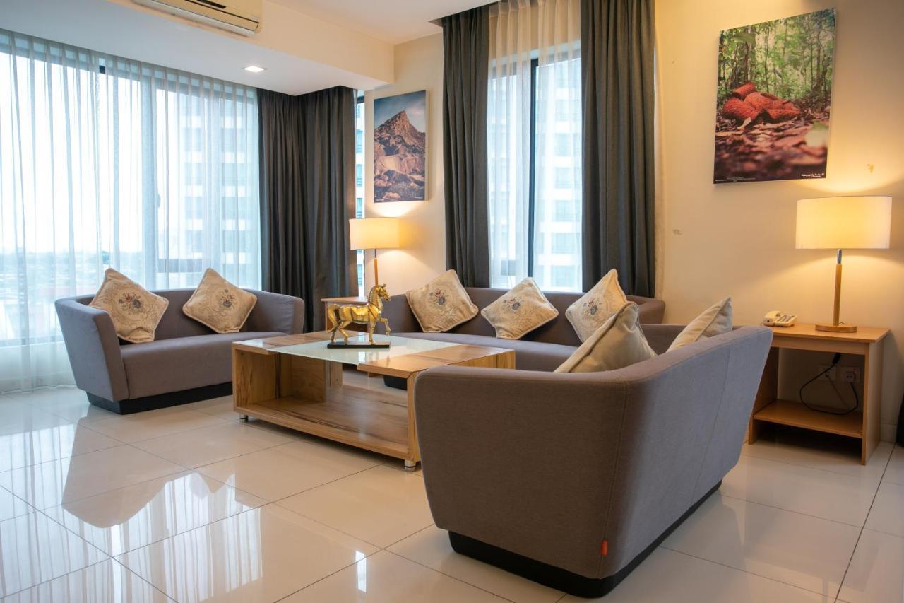 Sky Hotel Kota Kinabalu Eksteriør billede