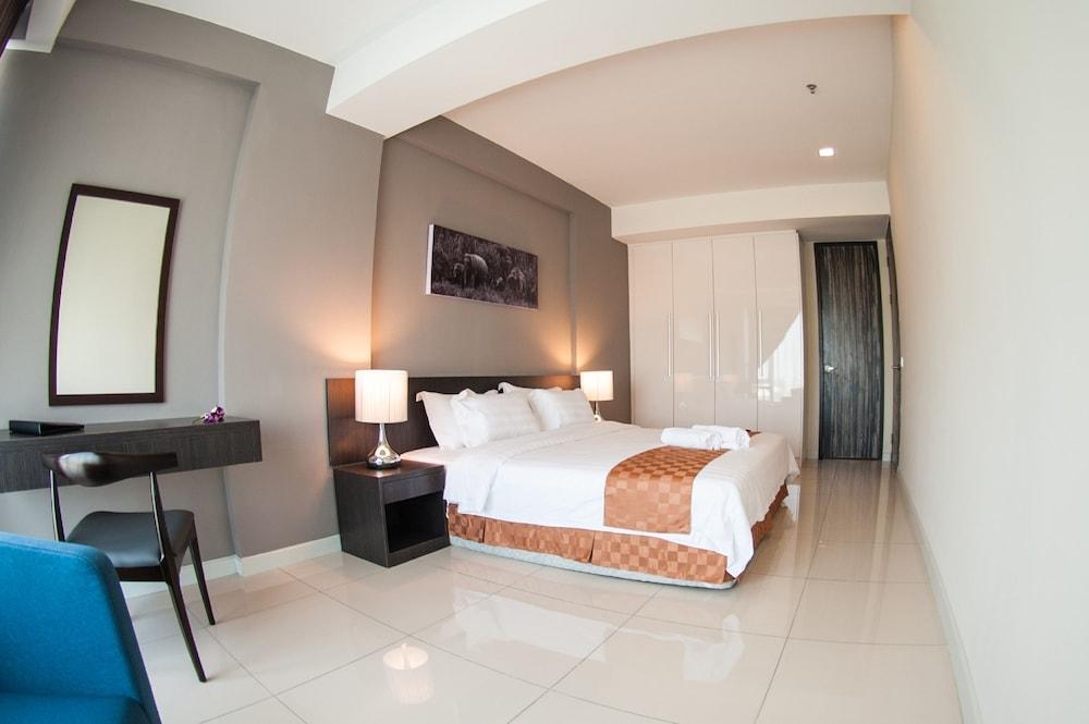 Sky Hotel Kota Kinabalu Eksteriør billede